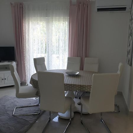 Apartments Mare Banjol Extérieur photo