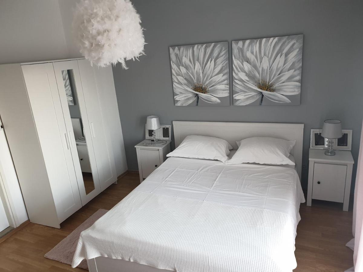 Apartments Mare Banjol Extérieur photo