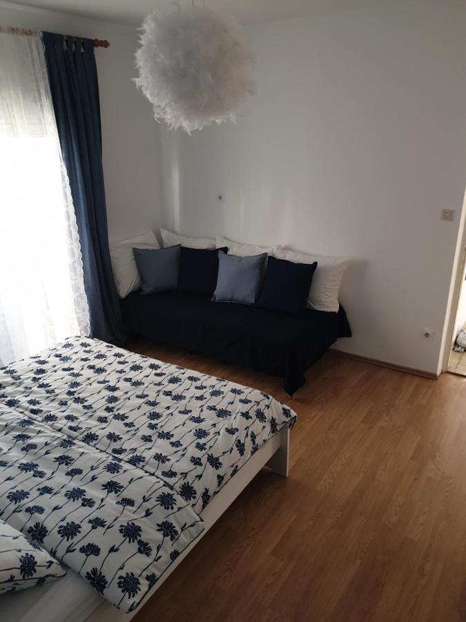 Apartments Mare Banjol Extérieur photo