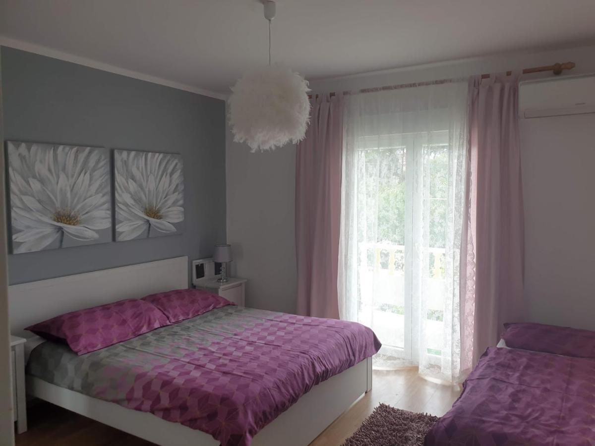 Apartments Mare Banjol Extérieur photo