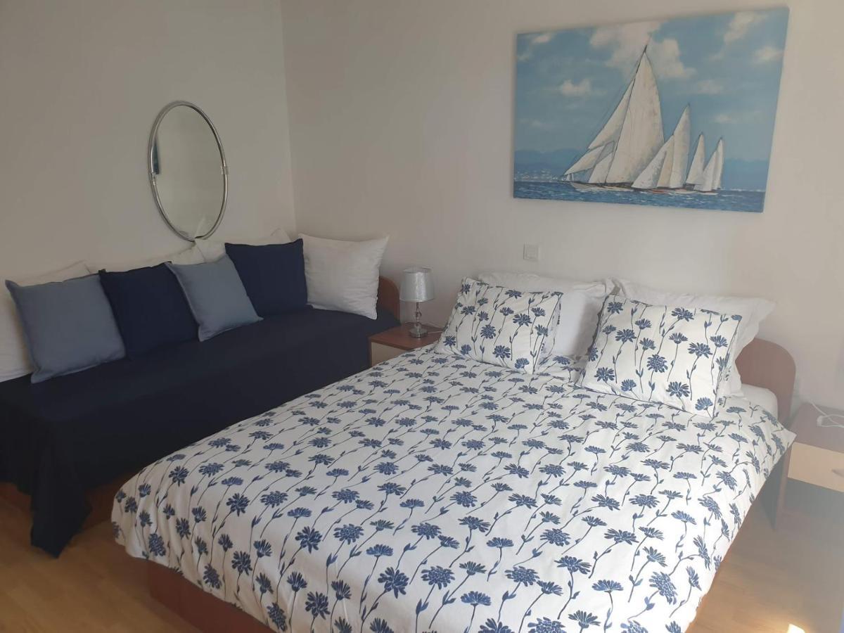 Apartments Mare Banjol Extérieur photo