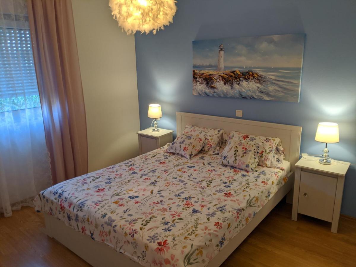 Apartments Mare Banjol Extérieur photo