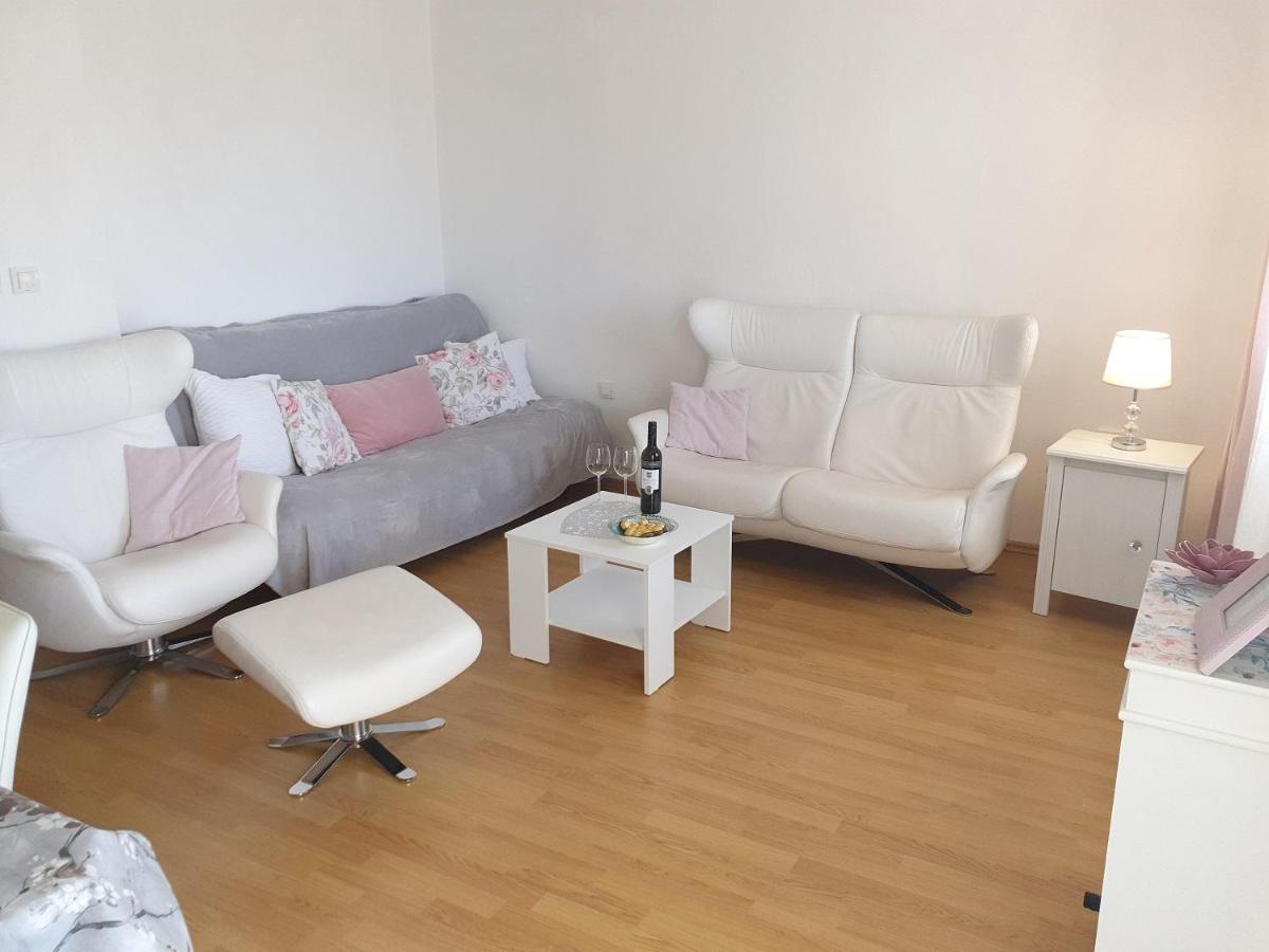 Apartments Mare Banjol Extérieur photo