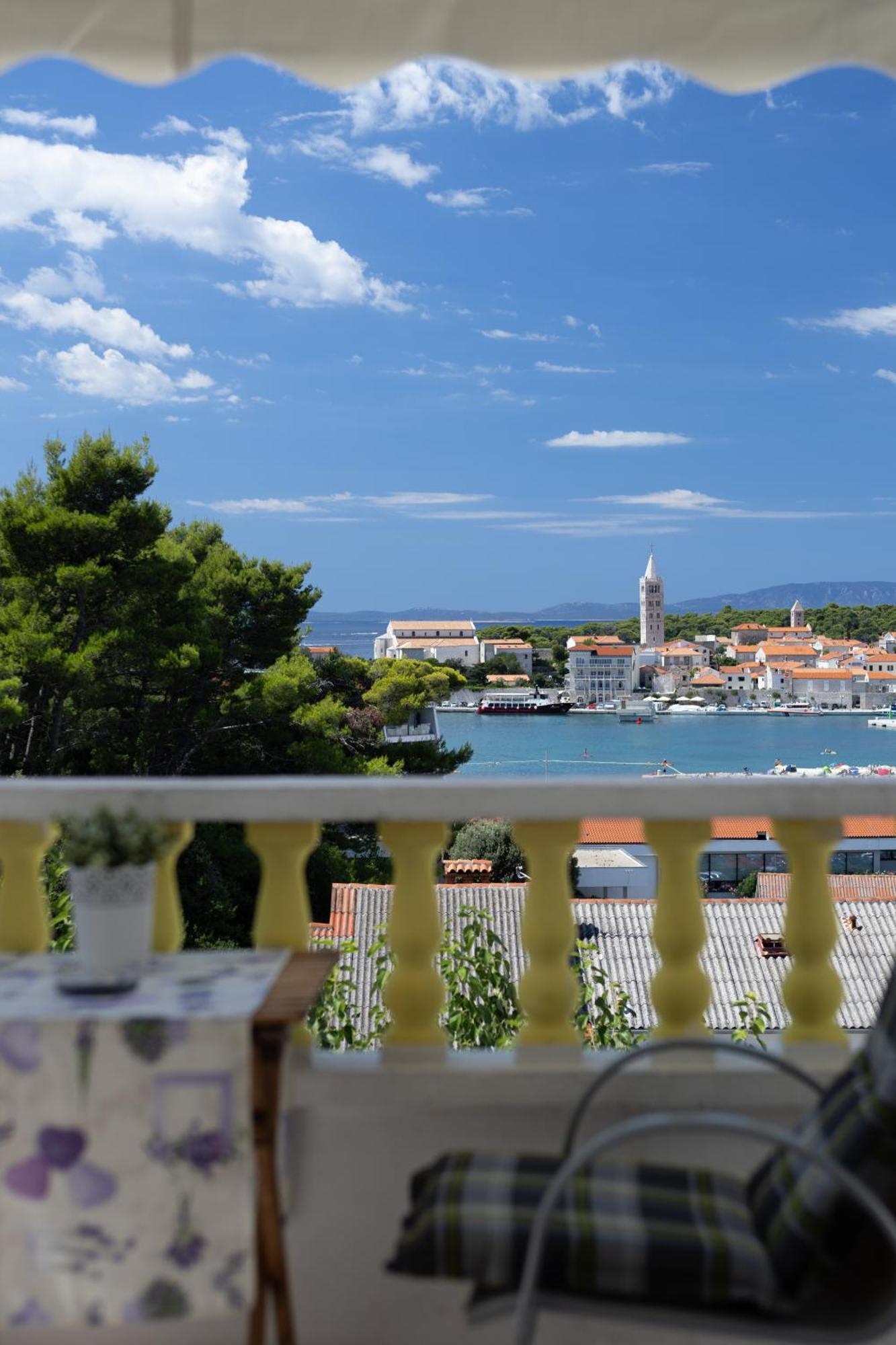 Apartments Mare Banjol Extérieur photo